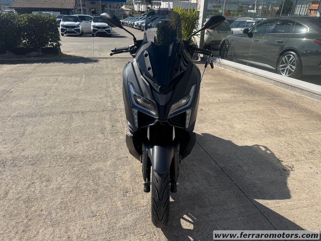 VOGE SR1 KM 0 TUO A SOLI 28 EURO AL MESE