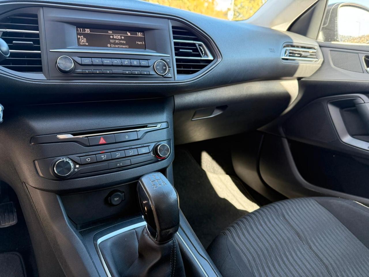 Peugeot 308 1.6 HDi 92 CV Access