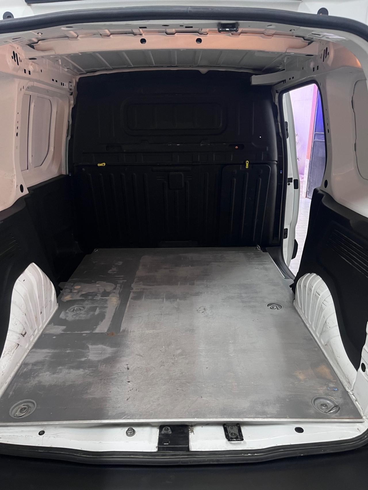 Opel Combo 3 posti 2021 Diesel