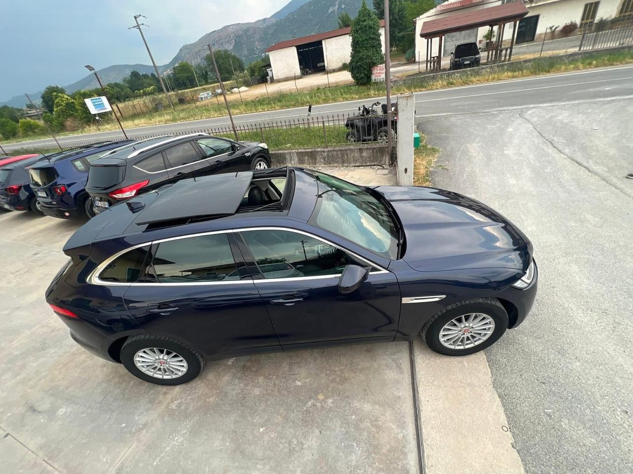 Jaguar F-Pace 2.0 D 180 CV AWD aut. R-Sport km 98 mila accetto permute e finanziamenti