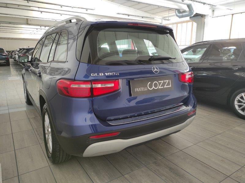 Mercedes-Benz GLB (X247) - GLB 180 d Automatic Business