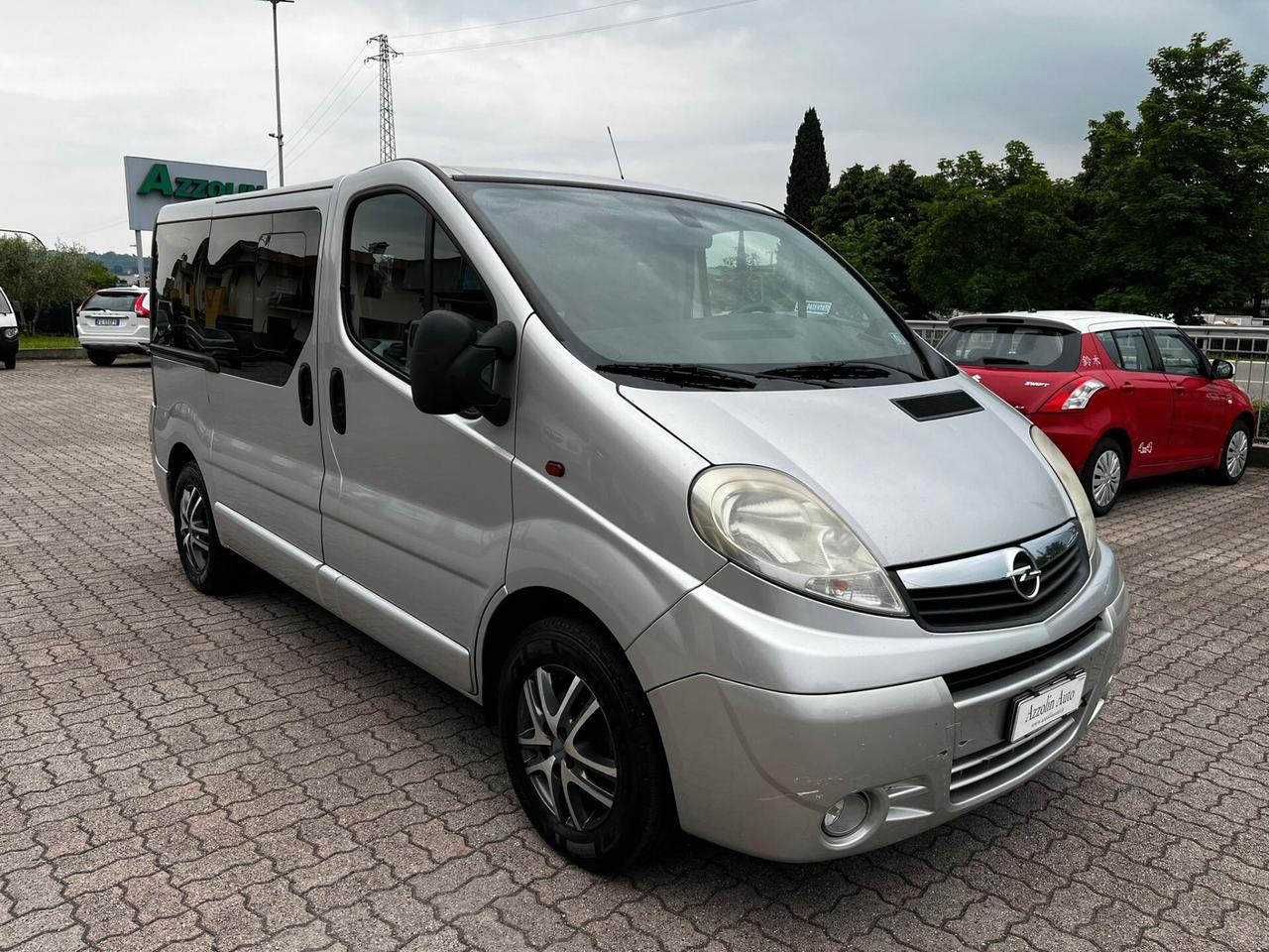 OPEL VIVARO 2.0 CDTI 9/POSTI SI A NEOPATENTATI