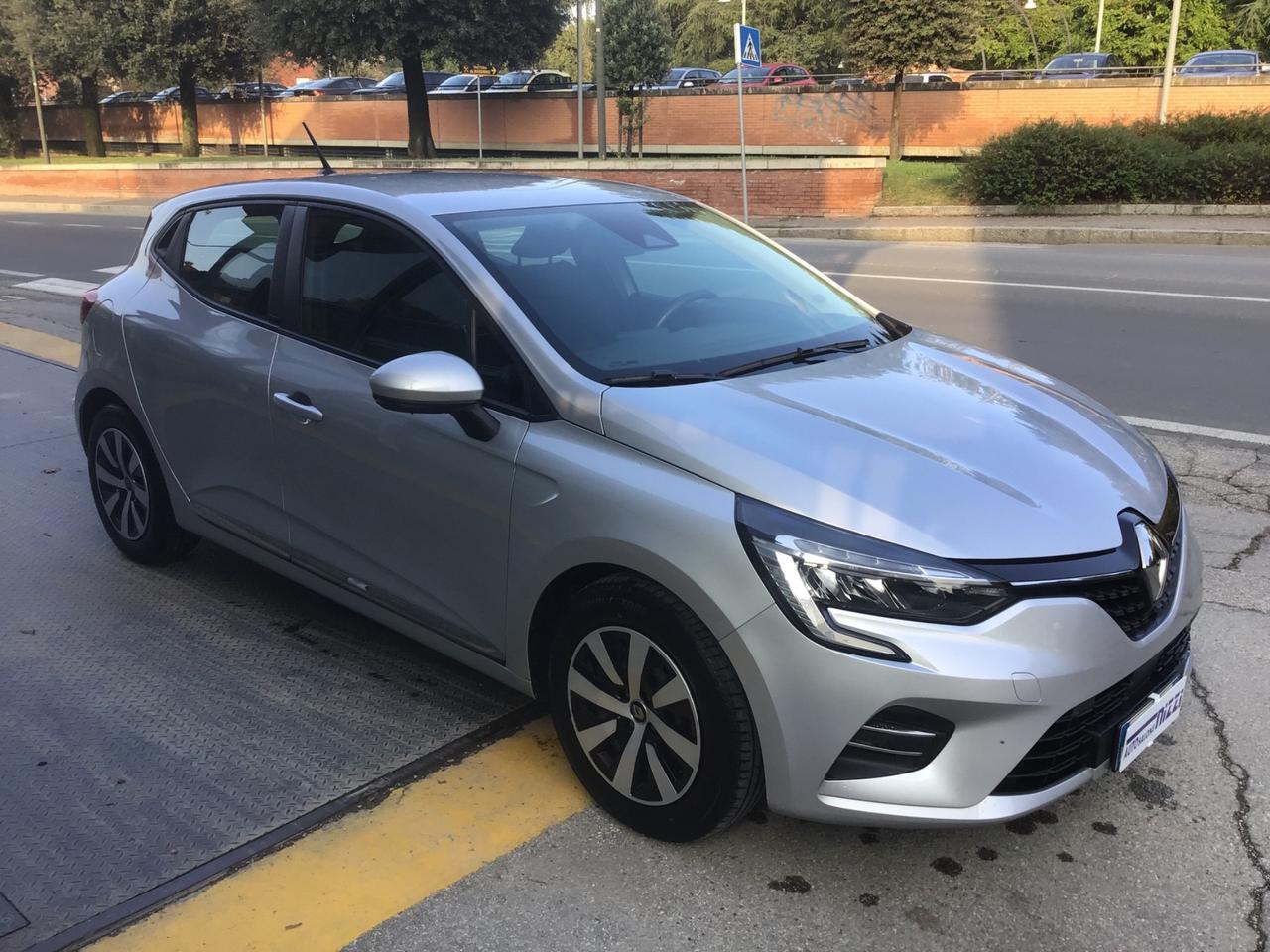 Renault Clio 1.6 HYBRID ZEN 90 CV