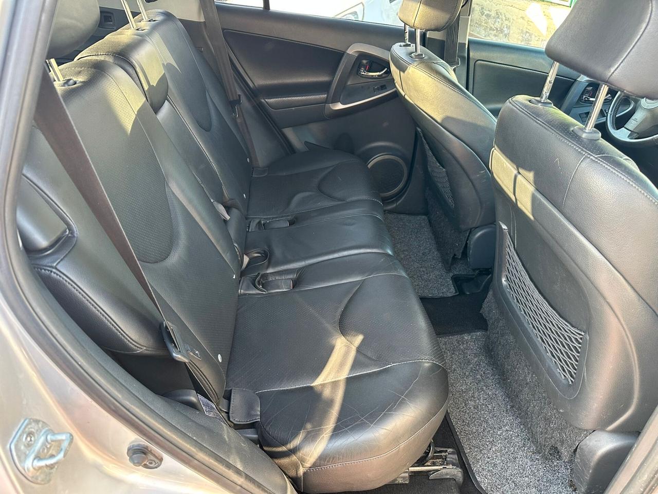 Toyota RAV 4 RAV4 Crossover 2.2 D-4D 177 CV Luxury