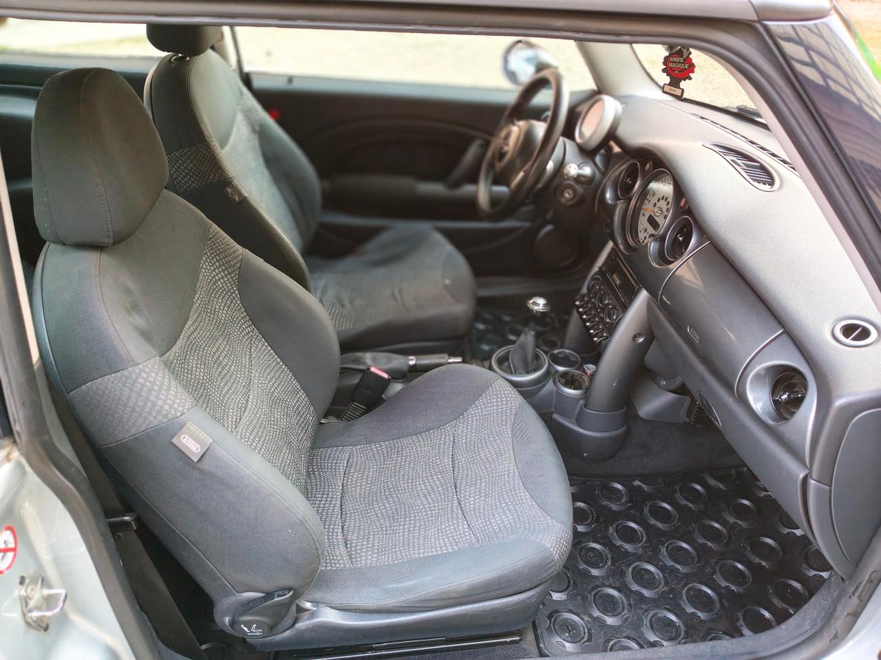 Mini 1.4 tdi One D de luxe