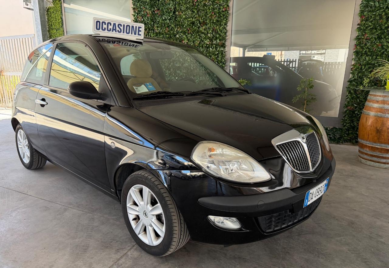 Lancia Ypsilon 1.3 Multijet 16V Oro