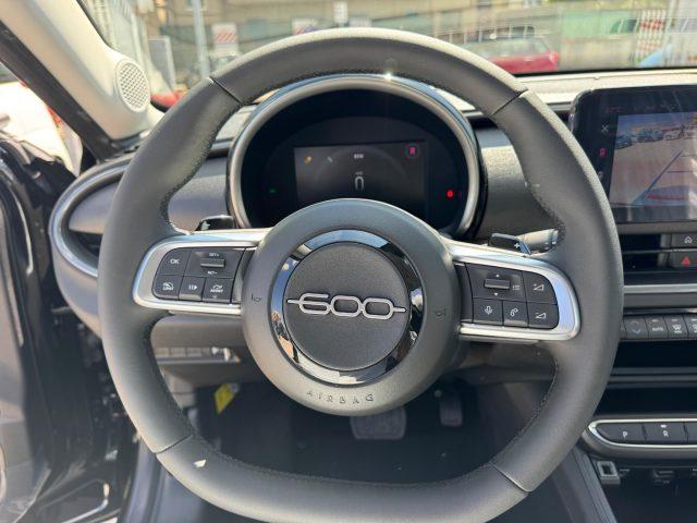 FIAT 600 Hybrid 110 CV DCT MHEV Pop