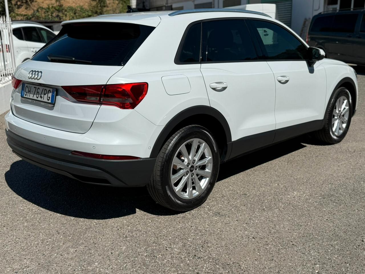 Audi Q3 35 TDI S tronic Business Advanced