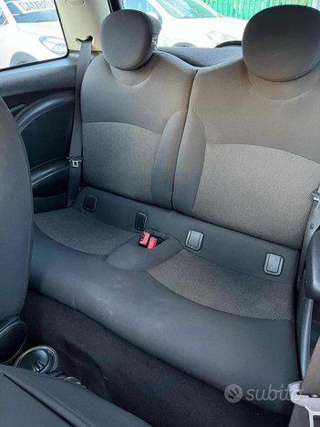 MINI Cooper D 1.6 16V Cooper D