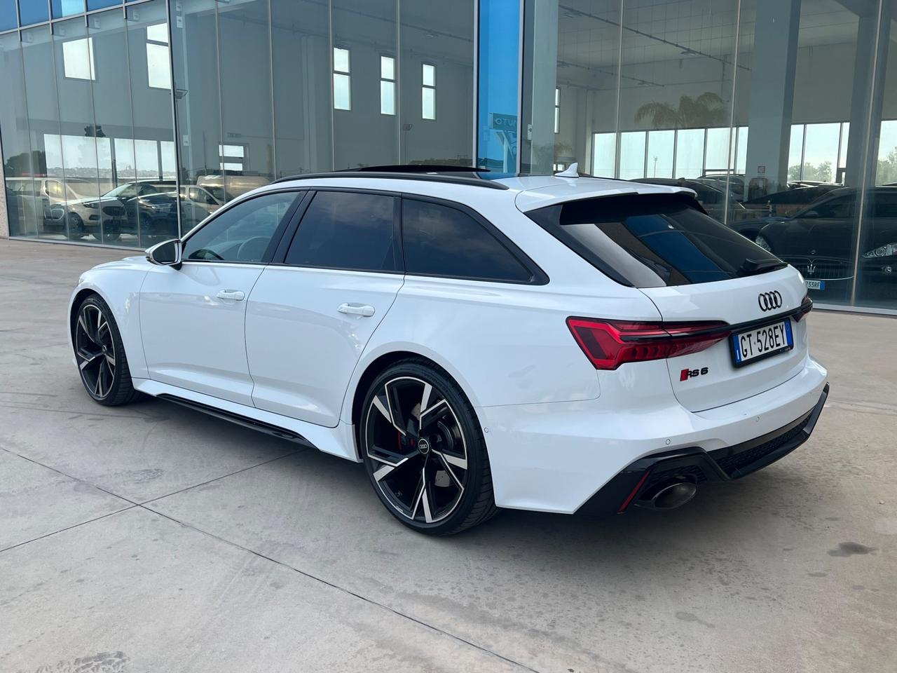Audi RS6 Avant 4.0 TFSI V8 quattro tiptronic - possibilità noleggio no scoring