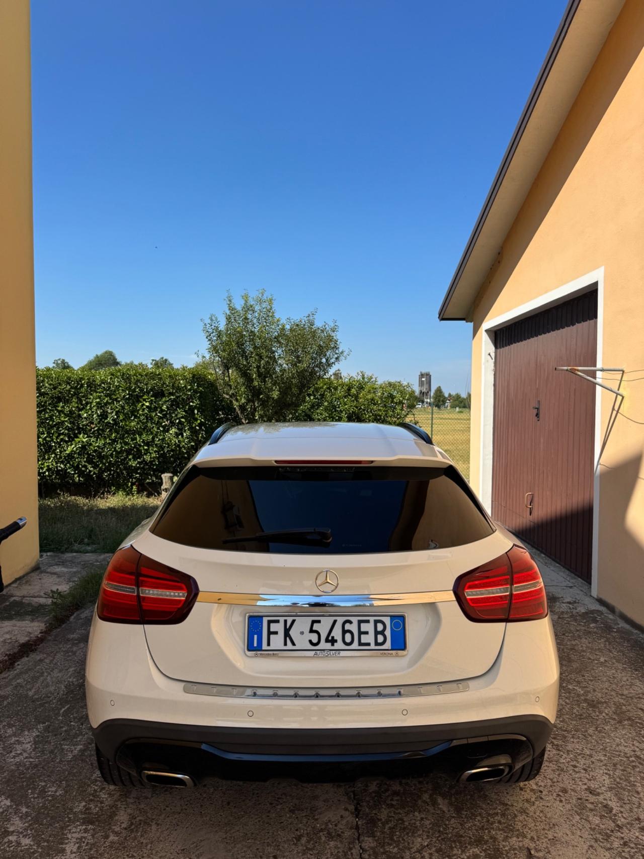 Mercedes-benz GLA 200 d Automatic Premium
