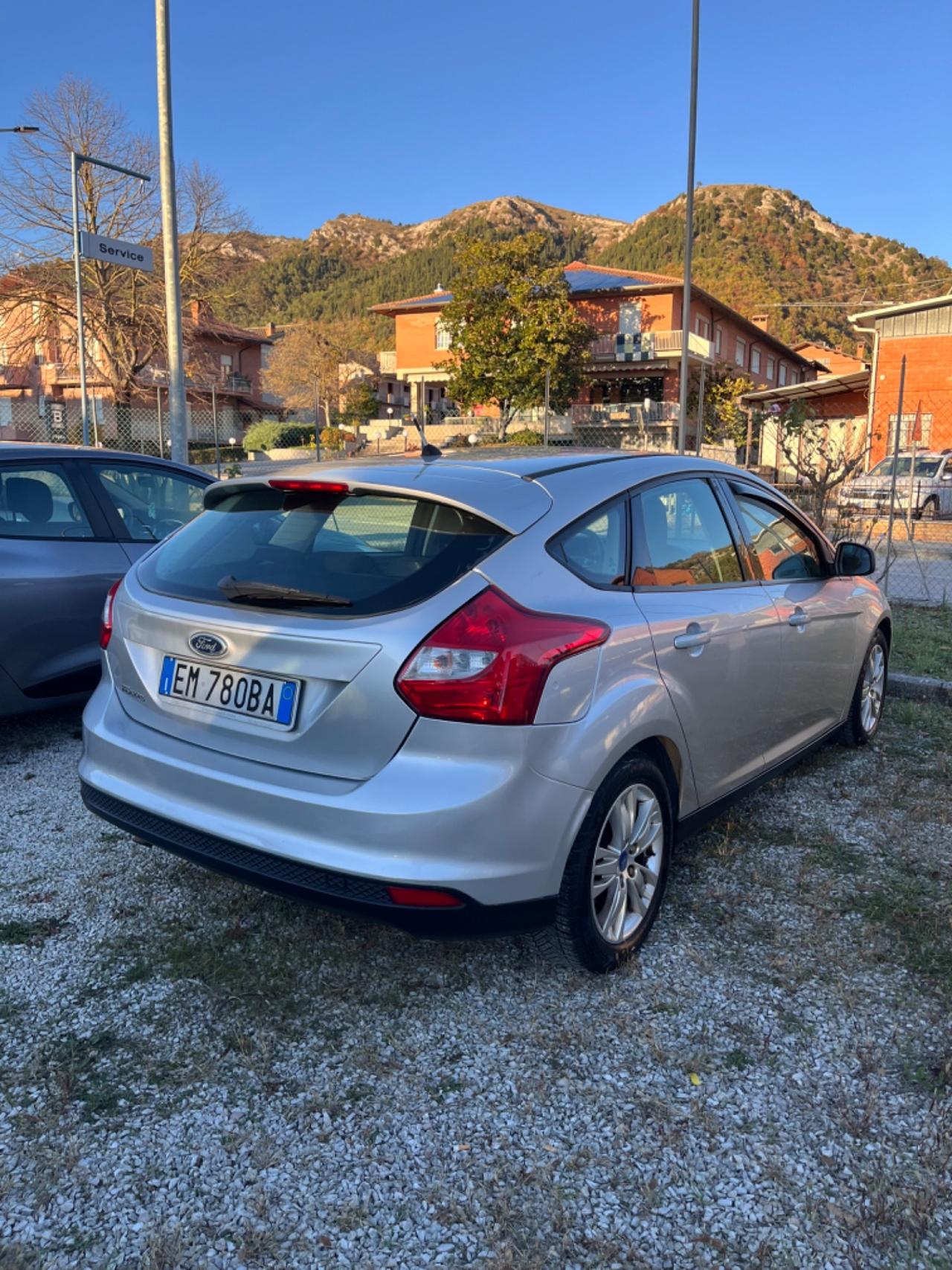 Ford Focus 1.6 TDCi 129000 km SI NEOPATENTATI