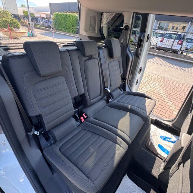FORD Tourneo Connect 1.5 TDCi 120cv TITANIUM TETTO PANORAMICO AZIENDALE