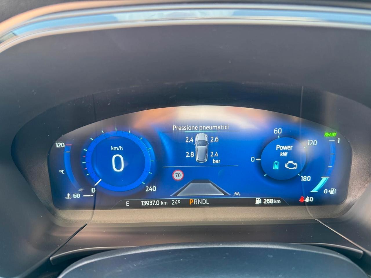 Ford Kuga stline Full Hybrid 4WD