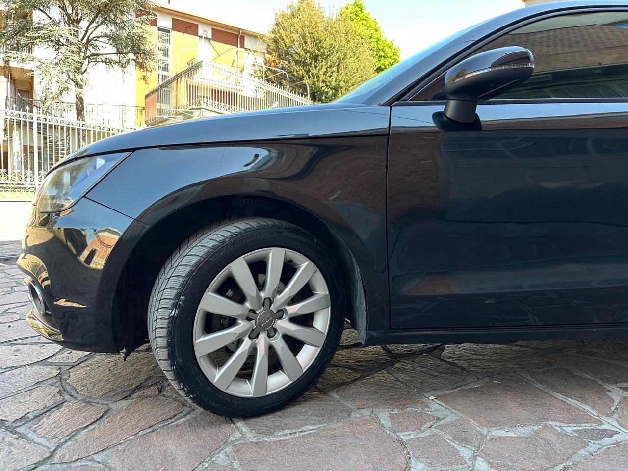 Audi A1 SPB 1.6 TDI Ambition 5P. NEOPATENTATI