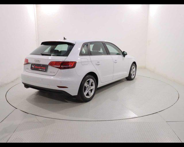 AUDI A3 SPB 35 TDI S tronic Business