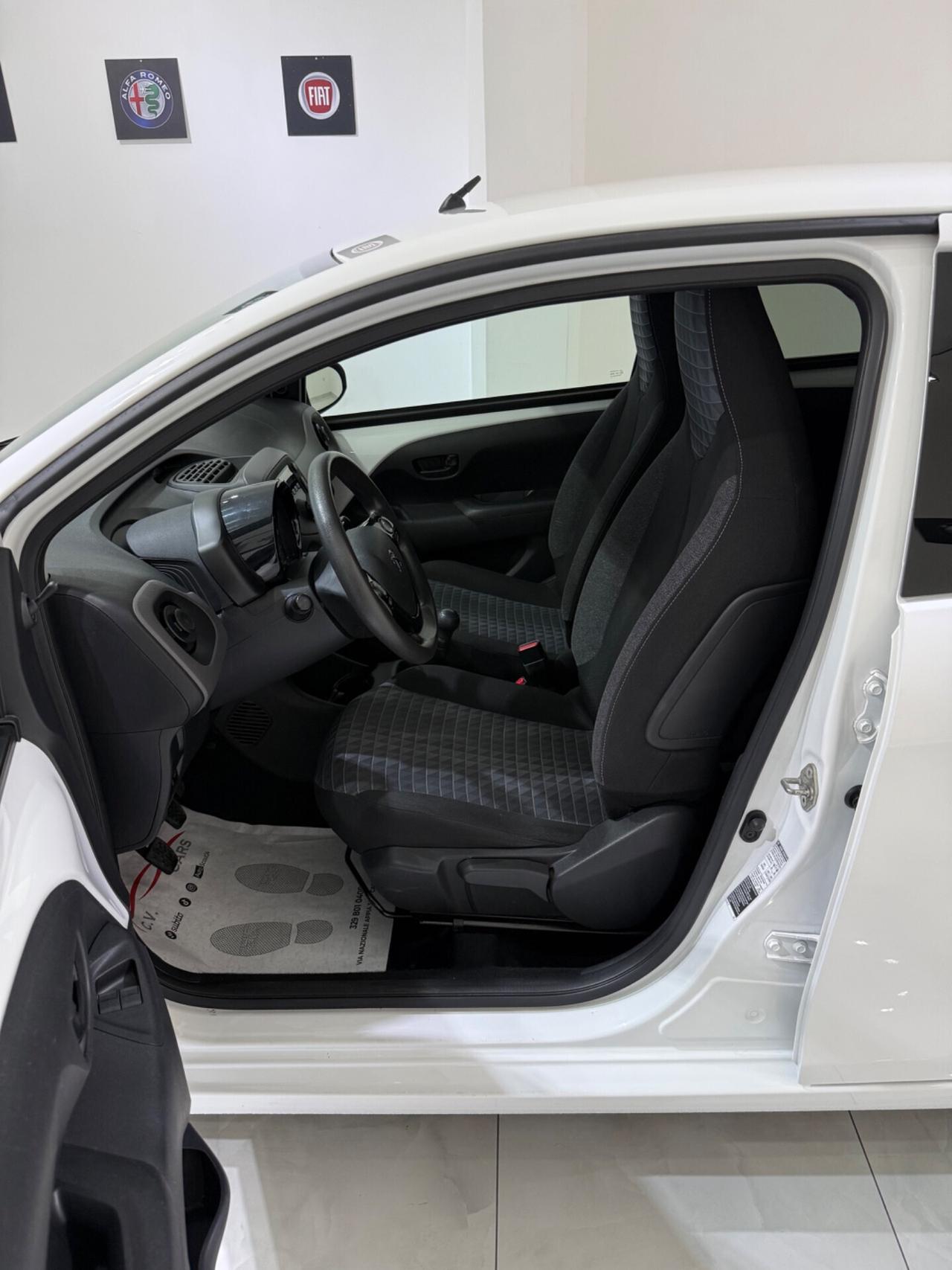 PEUGEOT 108 VTI 72 S&S 5 PORTE ACTIVE