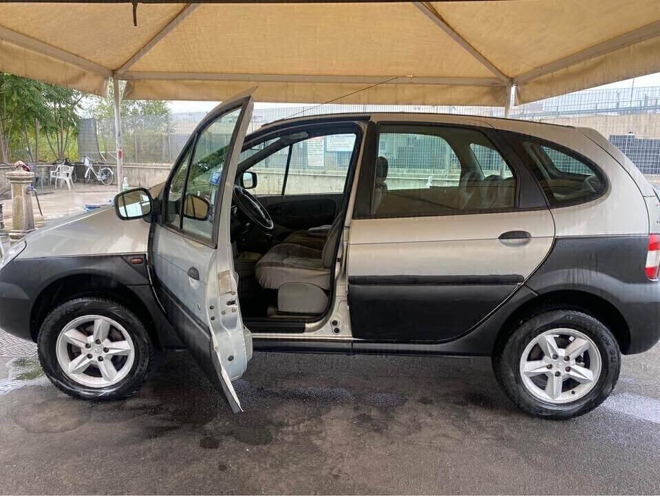 Renault 4x4