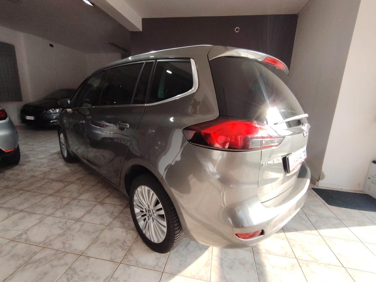 Opel Zafira 1.6 metano