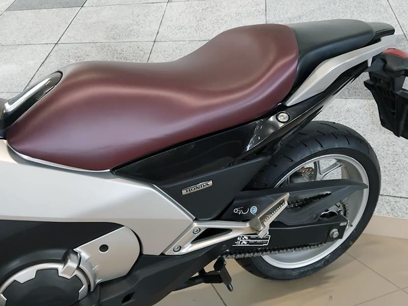 Honda Integra 700