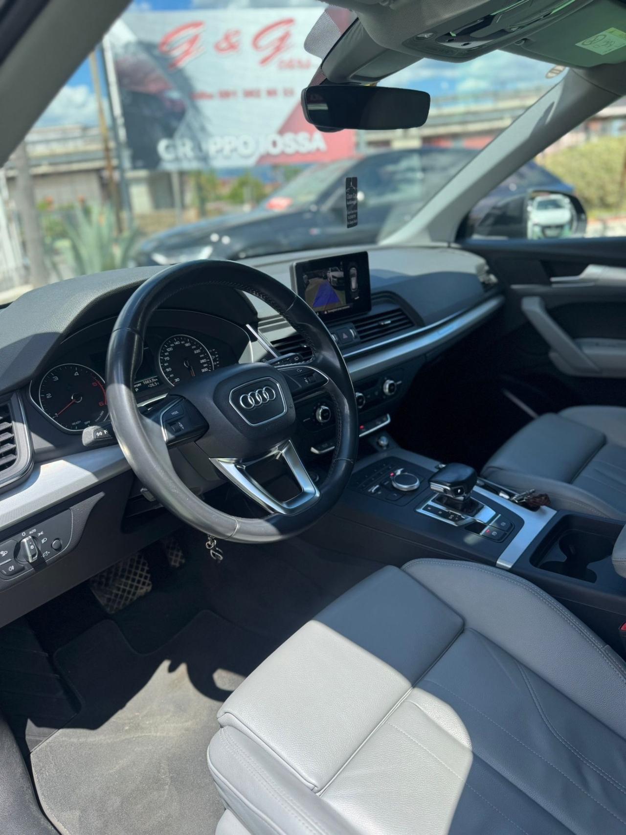 Audi Q5 2.0 TDI quattro S tronic Business Sport