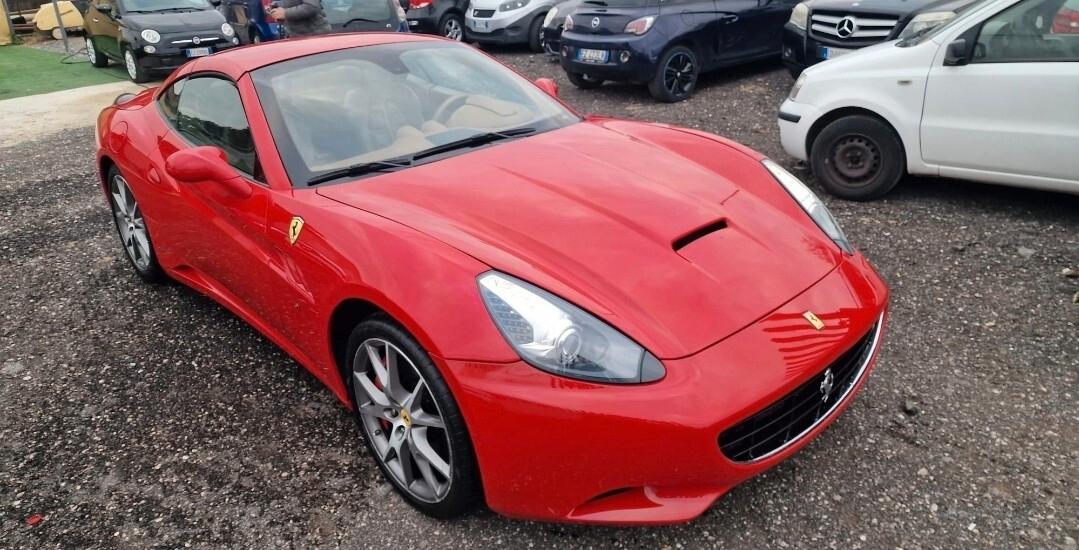 Ferrari California DCT 2014