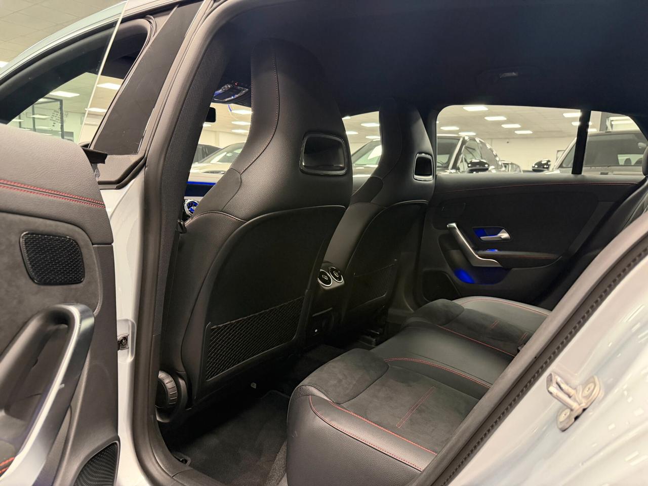 Mercedes-benz CLA 200 Automatic AMG Line Premium