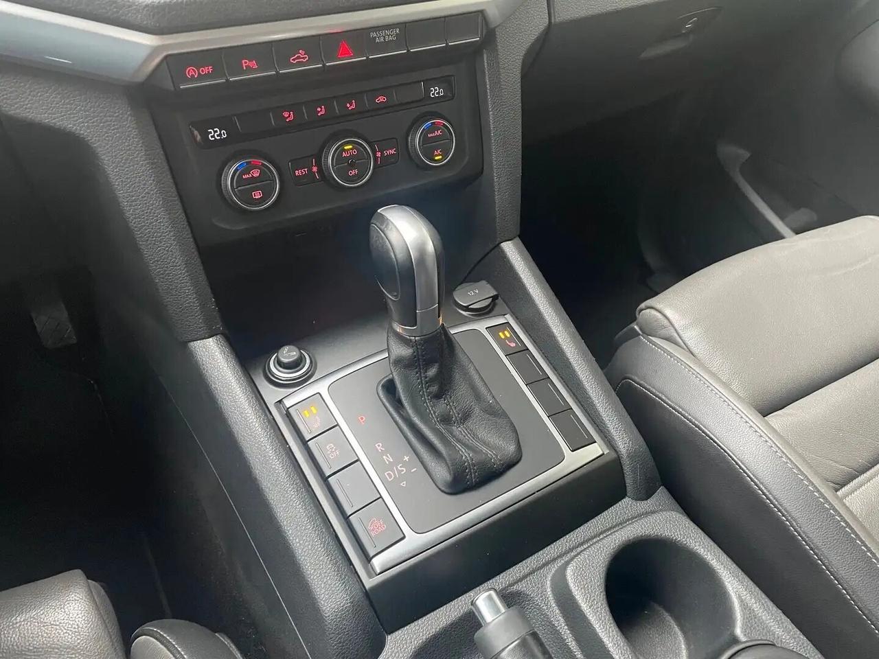 Volkswagen Amarok 3.0 V6 TDI 224 CV 4MOT.BMT permanente aut.DC Highline PERFETTA