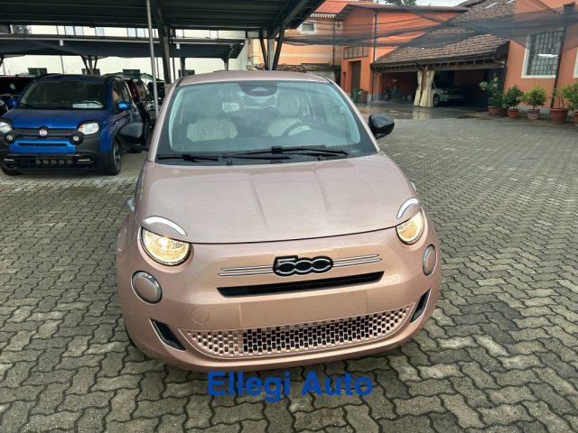 FIAT 500 Berlina Hybrid Pop KM 0
