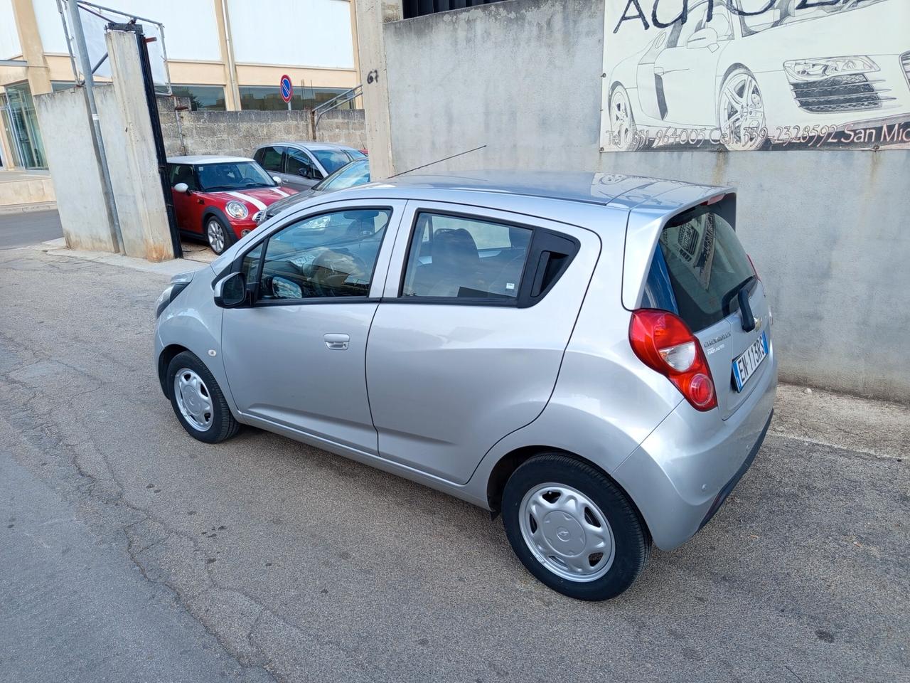 Chevrolet Spark 1.0 BENZINA