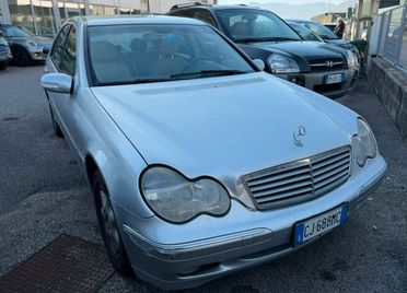 Mercedes-benz C 220 Mercedes Benz CDI Elegance