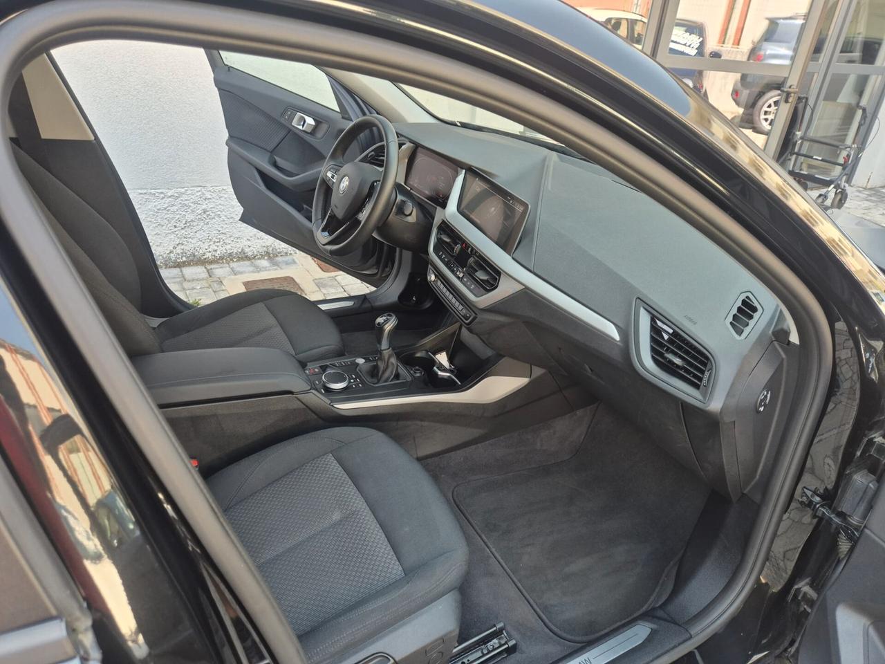 Bmw 118i 5p. 136CV