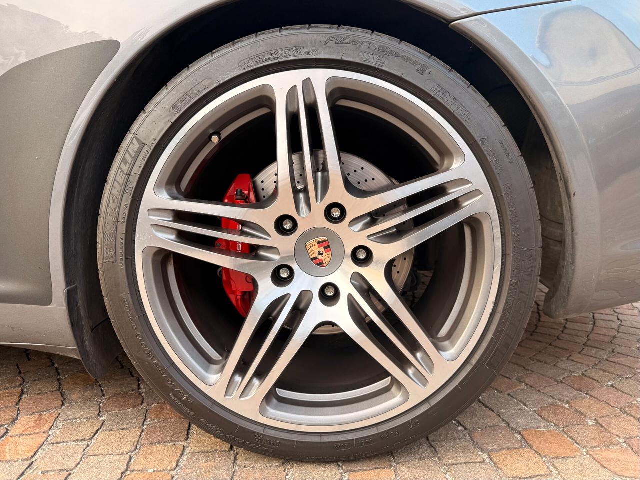 Porsche 911 Carrera 4S cat Coupé | GARANZIA 12 MESI