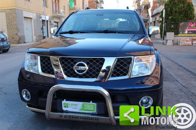 NISSAN Pathfinder 2.5 dCi SE 7 Posti