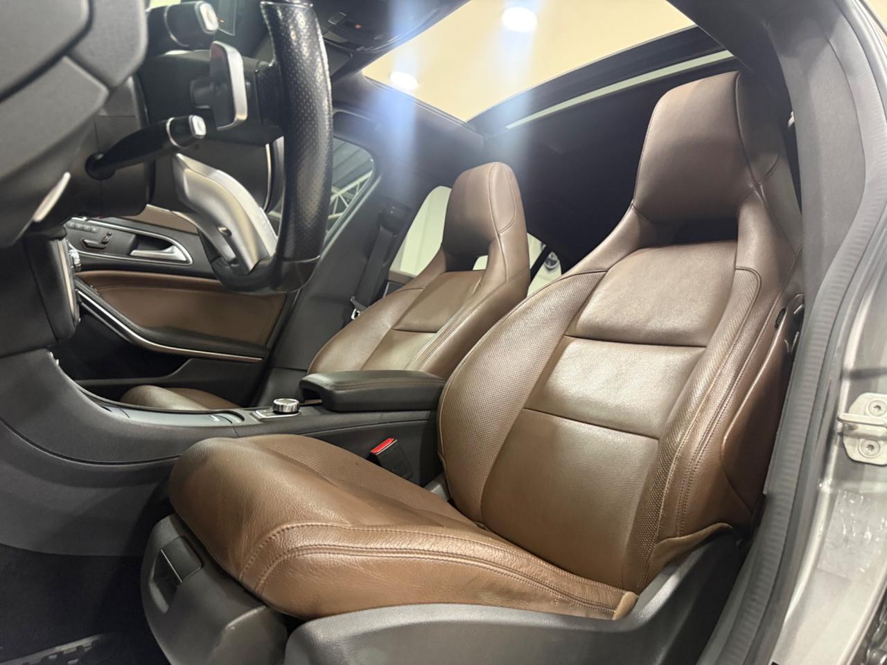 Mercedes Cla 220 premium amg tetto apribile