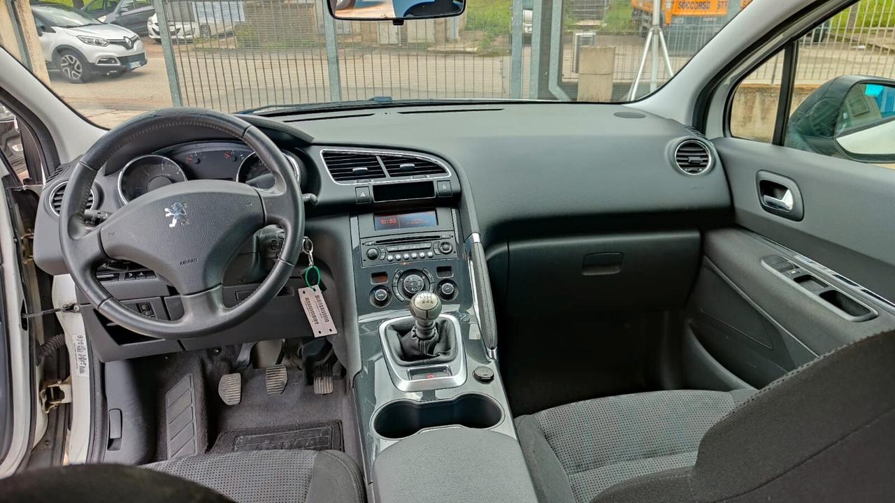 Peugeot 3008 1.6 HDi 112CV Business