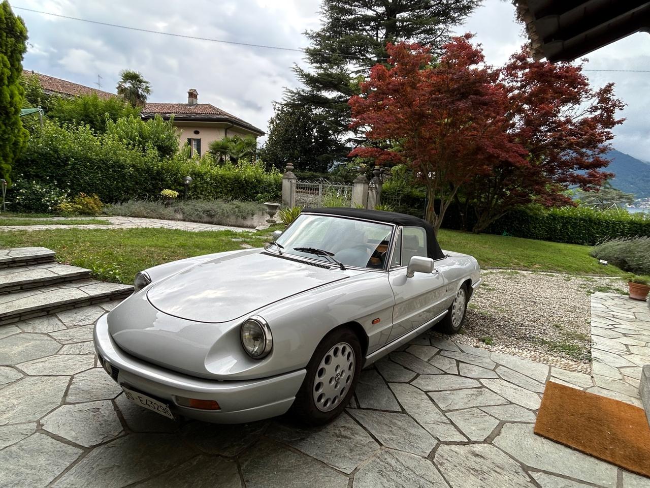 Alfa Romeo Spider 2000 pininfarina
