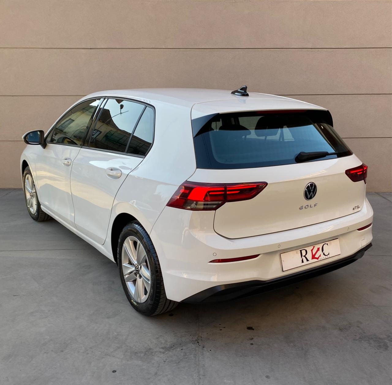 Volkswagen Golf Variant 1.0 eTSI EVO DSG Life