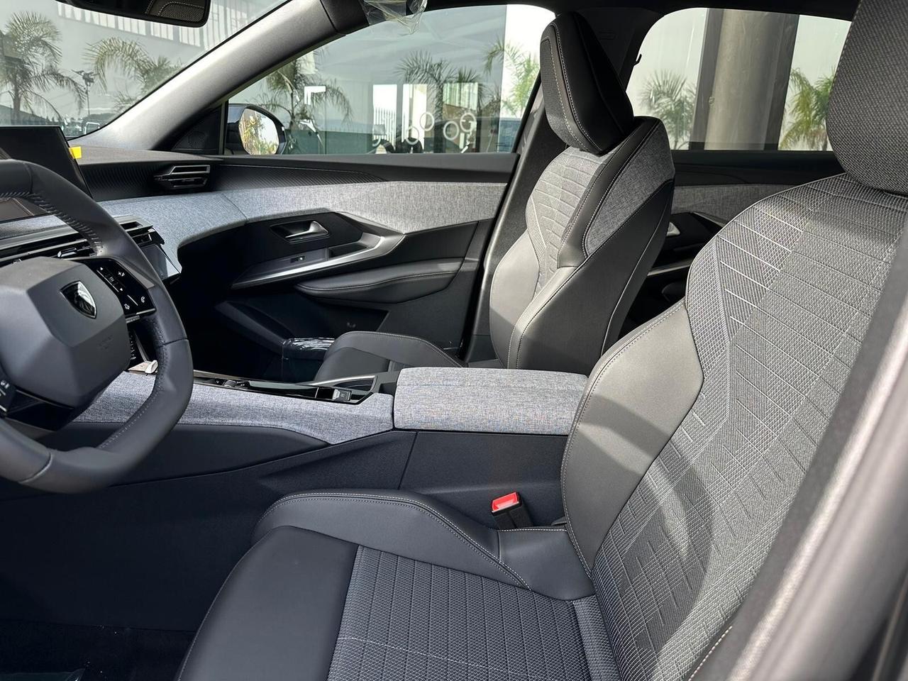 Peugeot 3008 Hybrid 145 e-DCS6 Allure