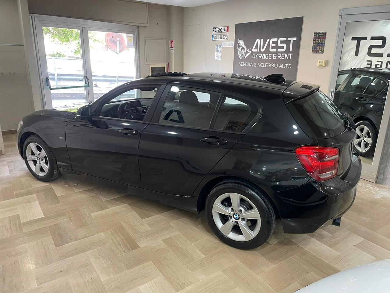 Bmw 116 116d 5p. Efficient Dynamics Sport TETTO APRIBILE