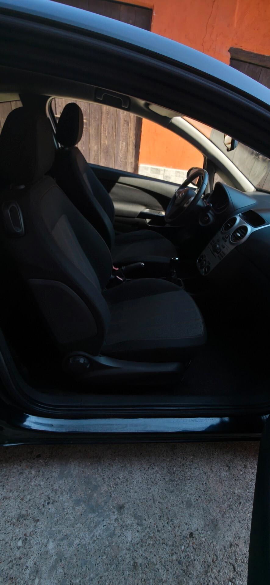 Opel Corsa 1.3 CDTI 75CV ecoFLEX 3 porte Sport