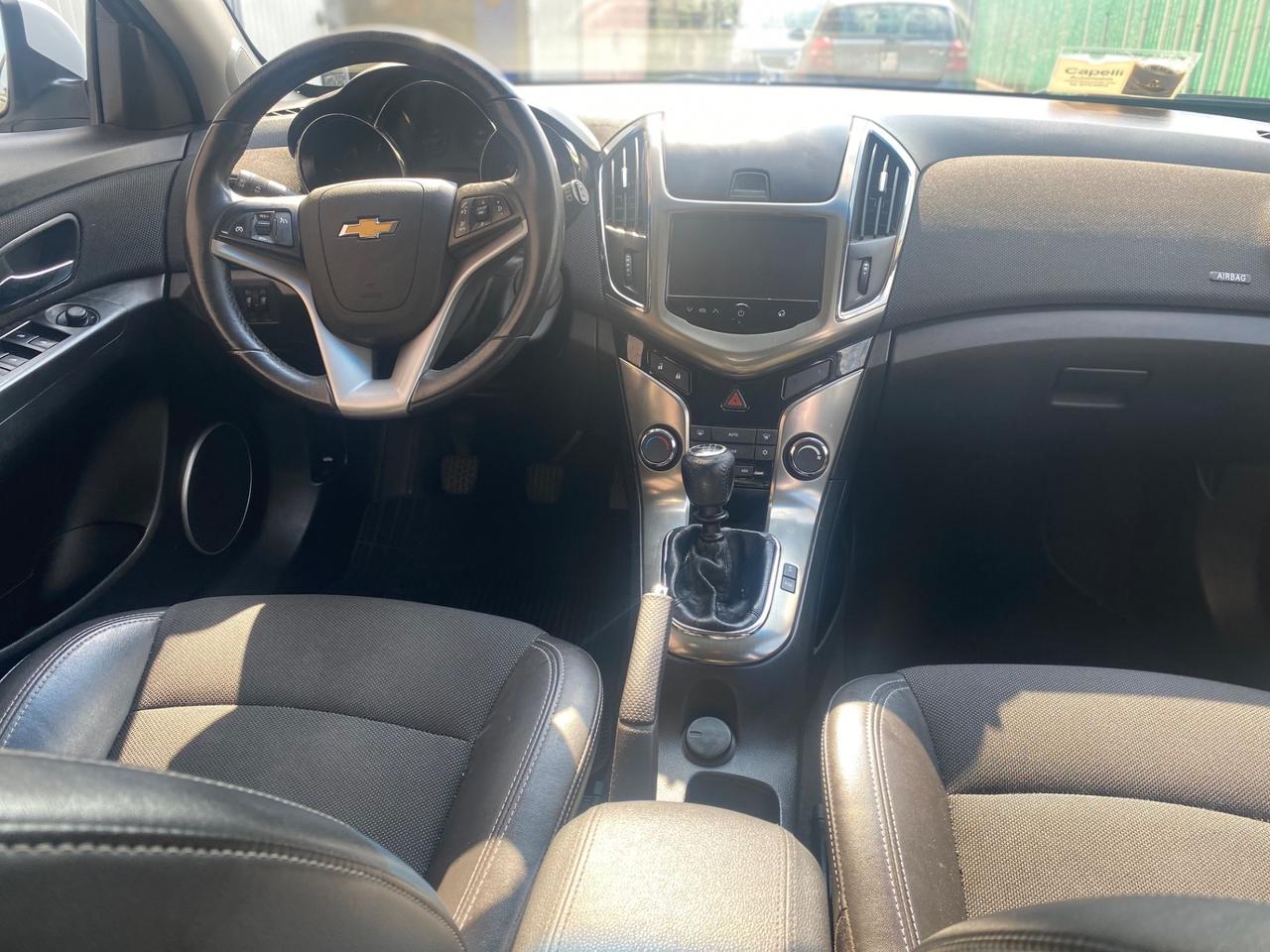 Chevrolet Cruze 1.7 Diesel Station Wagon LTZ