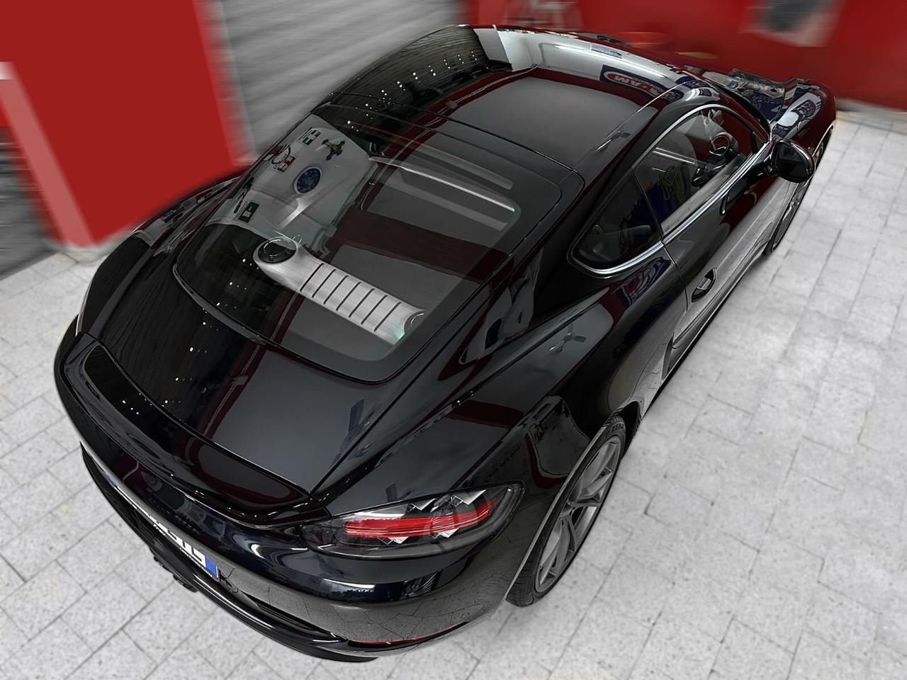 Porsche 718 Spyder Cayman 2.0 T PDK