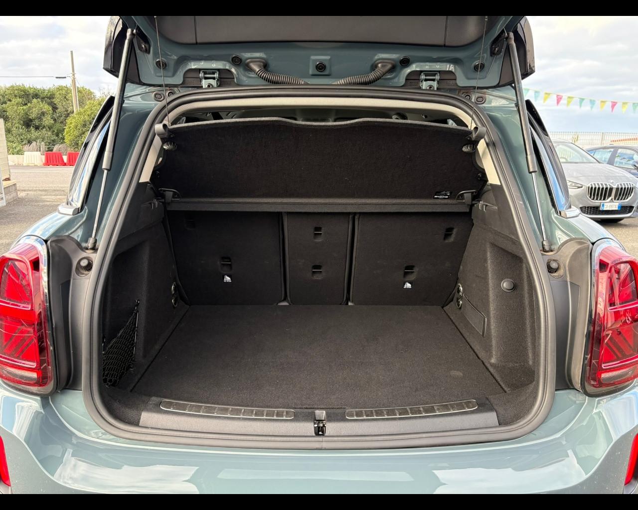 MINI Mini Countrym.(F60) - Mini 2.0 Cooper D Business Countryman ALL4