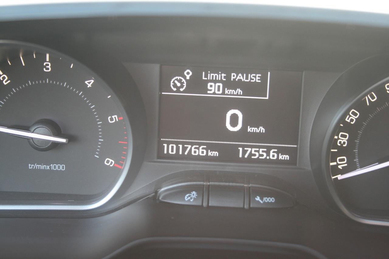 Peugeot 208 BlueHDi 100 S&S 5 porte Allure