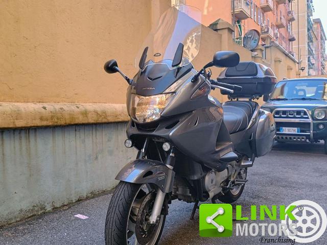 HONDA Deauville 700 Montesa NT 700