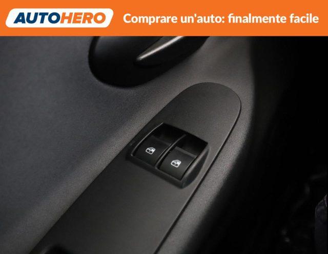 LANCIA Ypsilon 1.2 69 CV 5 porte Silver