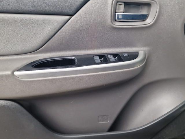 MITSUBISHI L200 2.4 DI-D/181CV Double Cab Intense Hp Mivec