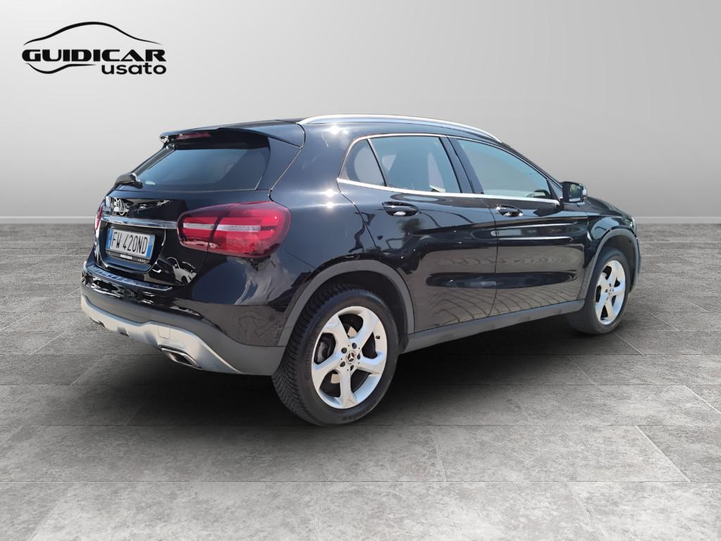 Mercedes-Benz GLA-X156 2017 - GLA 200 d Sport auto
