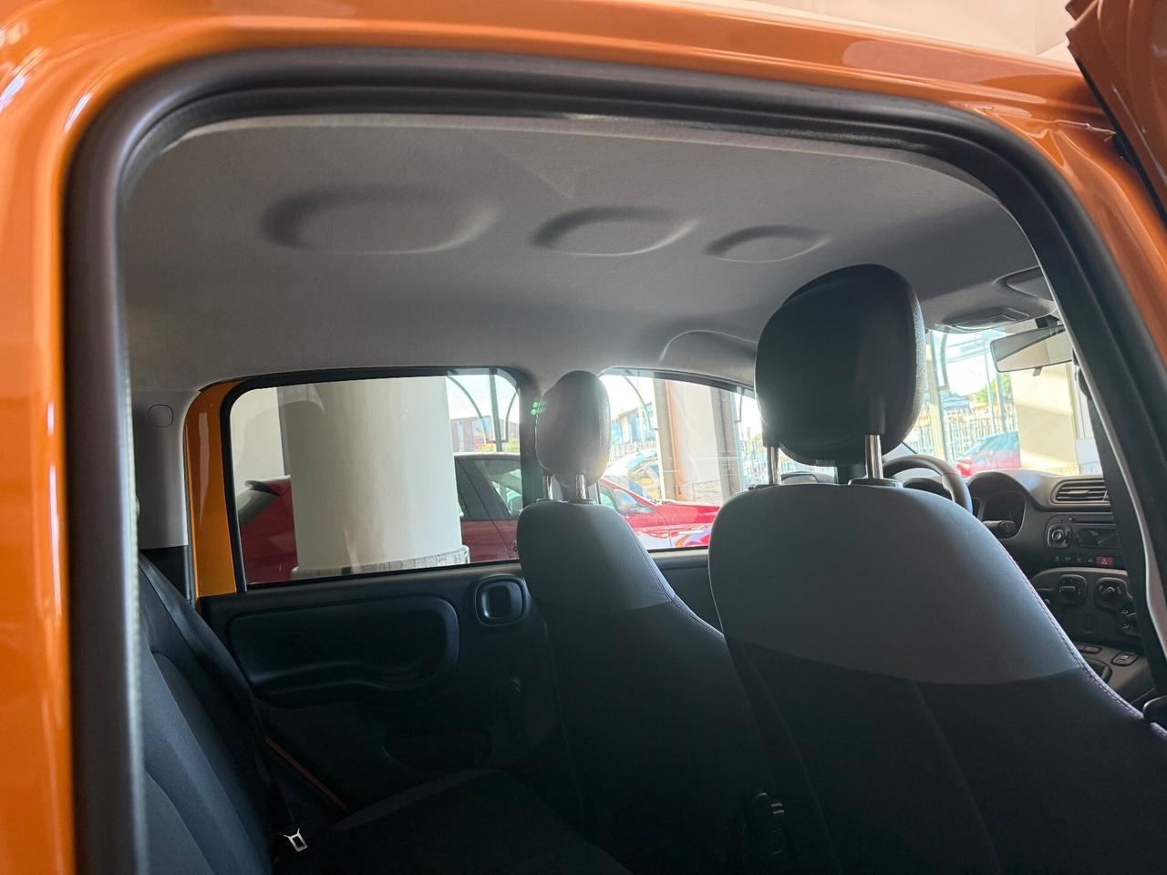 Fiat Panda 0.9 TwinAir Turbo Natural Power Lounge